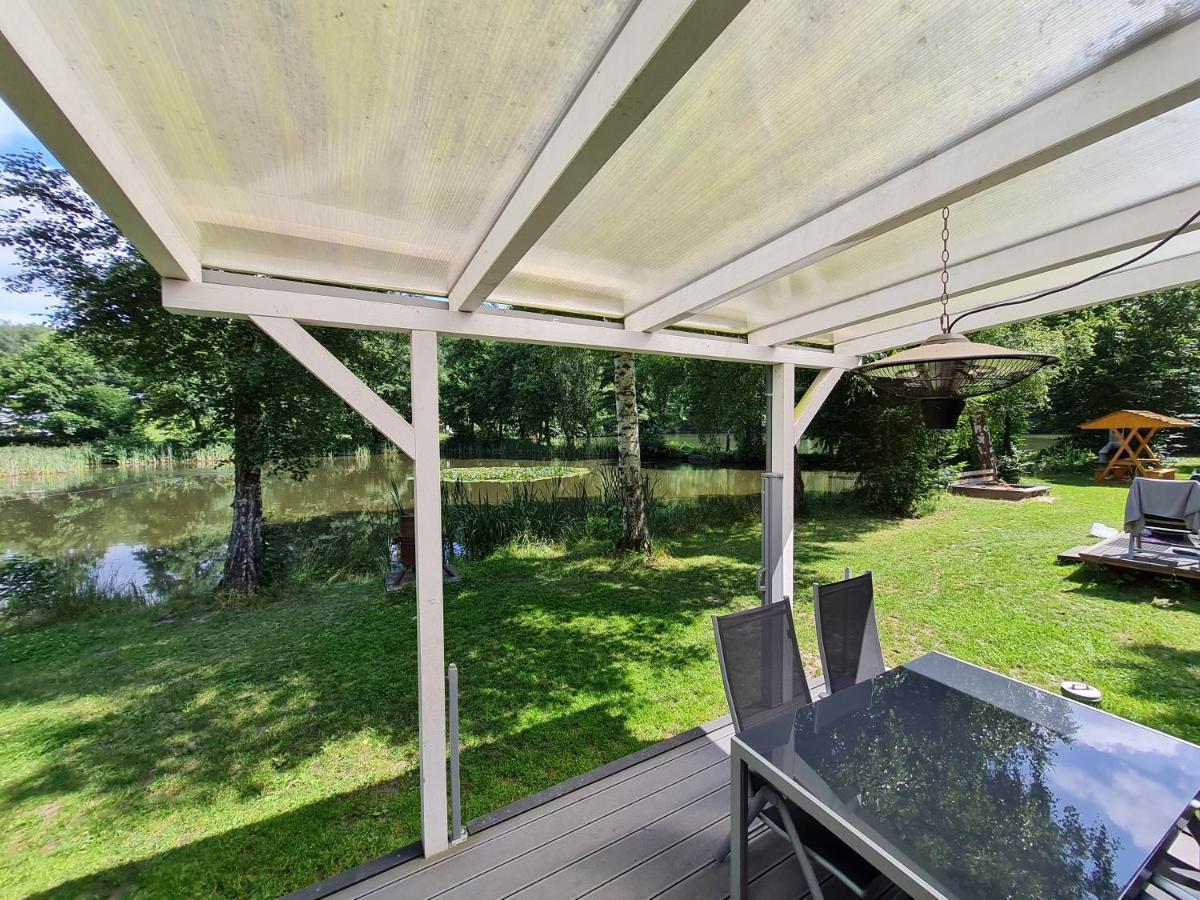 Ferienhaus direkt am Badesee Bungalow 11 Schönsee Urnshausen Exterior foto
